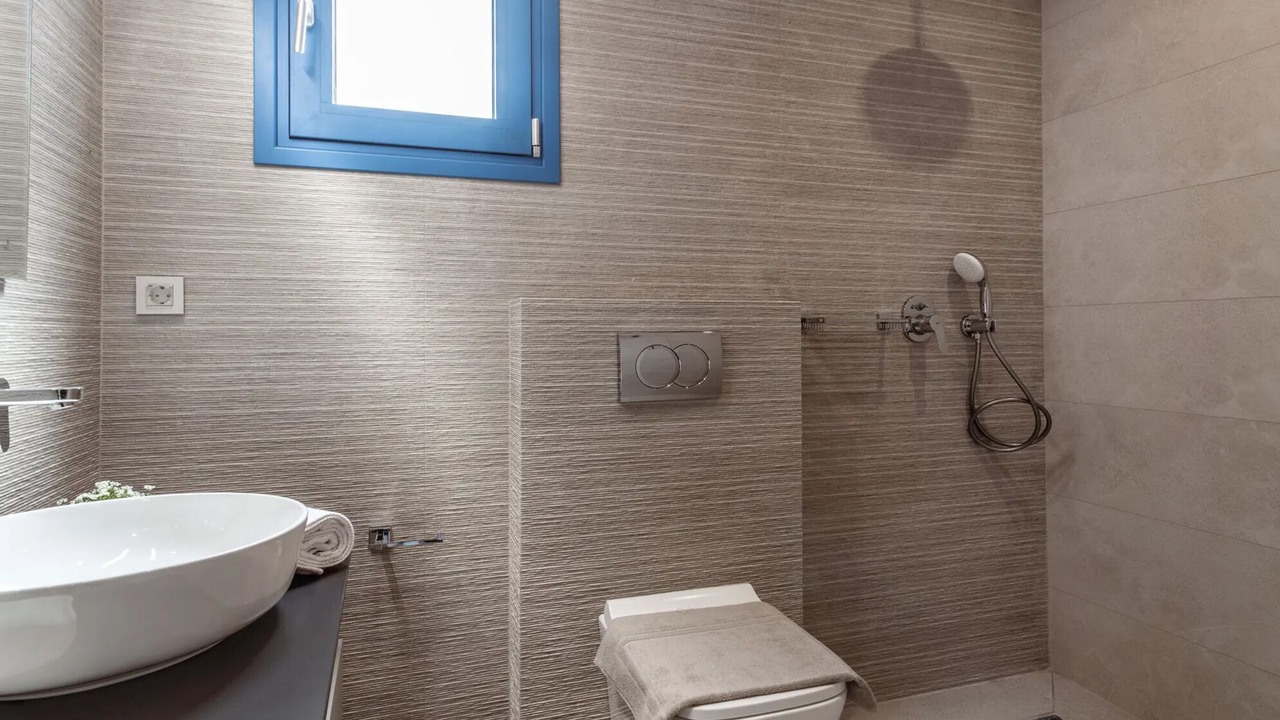 Photo of Bathroom in Argassi