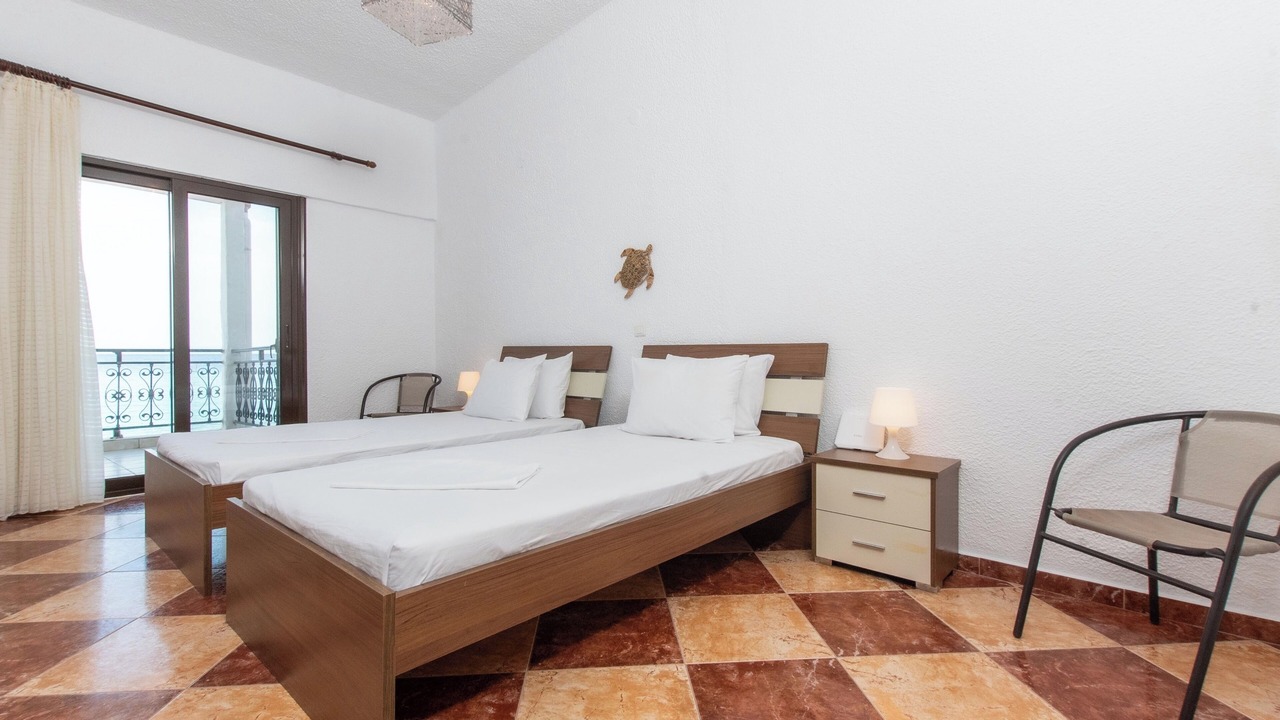 Photo of Bedroom in Polichrono