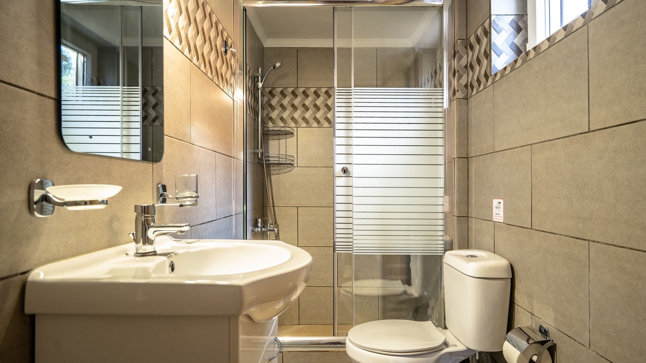 Photo of Bathroom in Faraklata