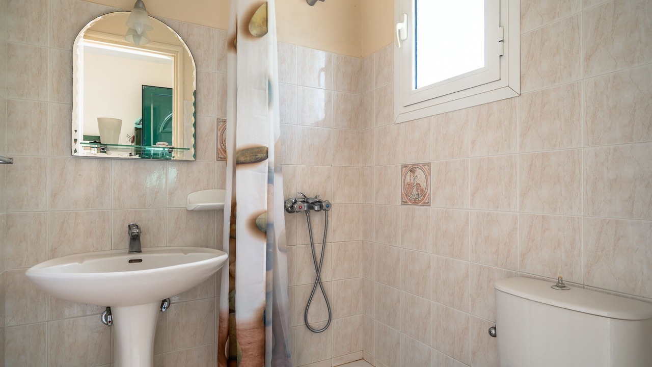Photo of Bathroom in Kateleios