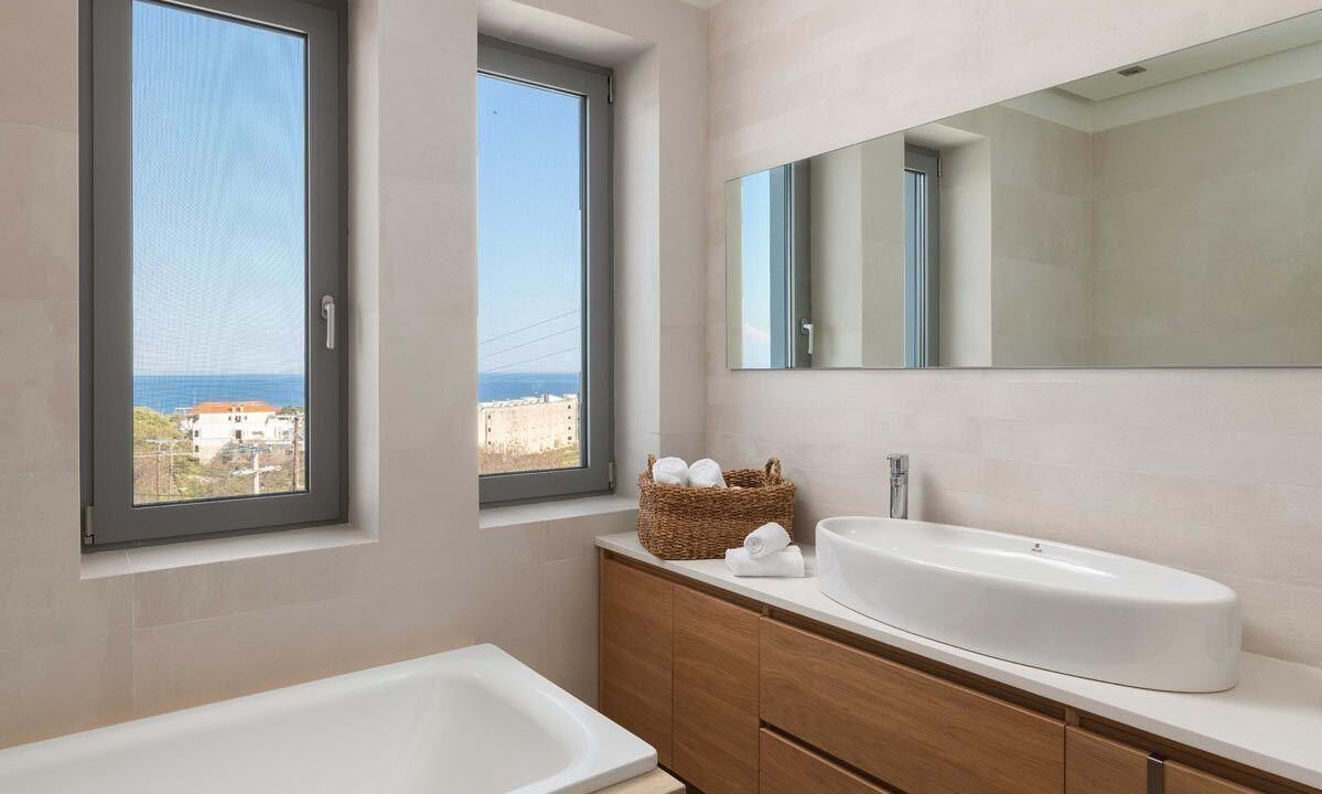 Photo of Bathroom in Rhodes Town