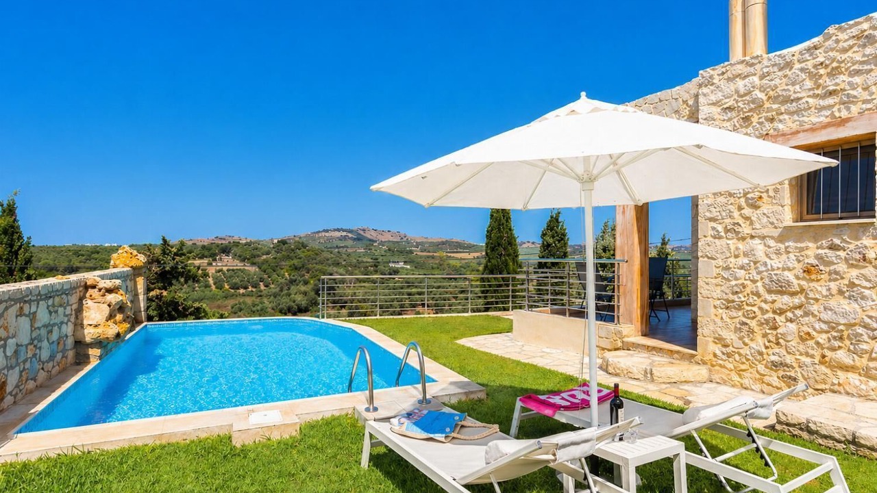 Photo of Outdoor in Roumeli