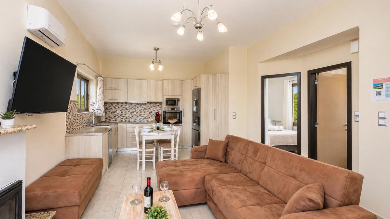 Photo of Livingroom in Roumeli