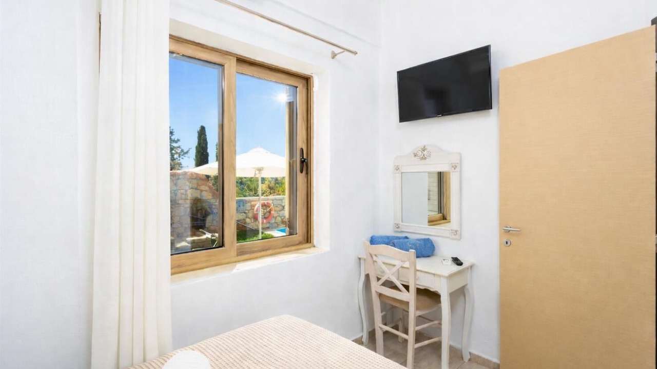 Photo of Bedroom in Roumeli