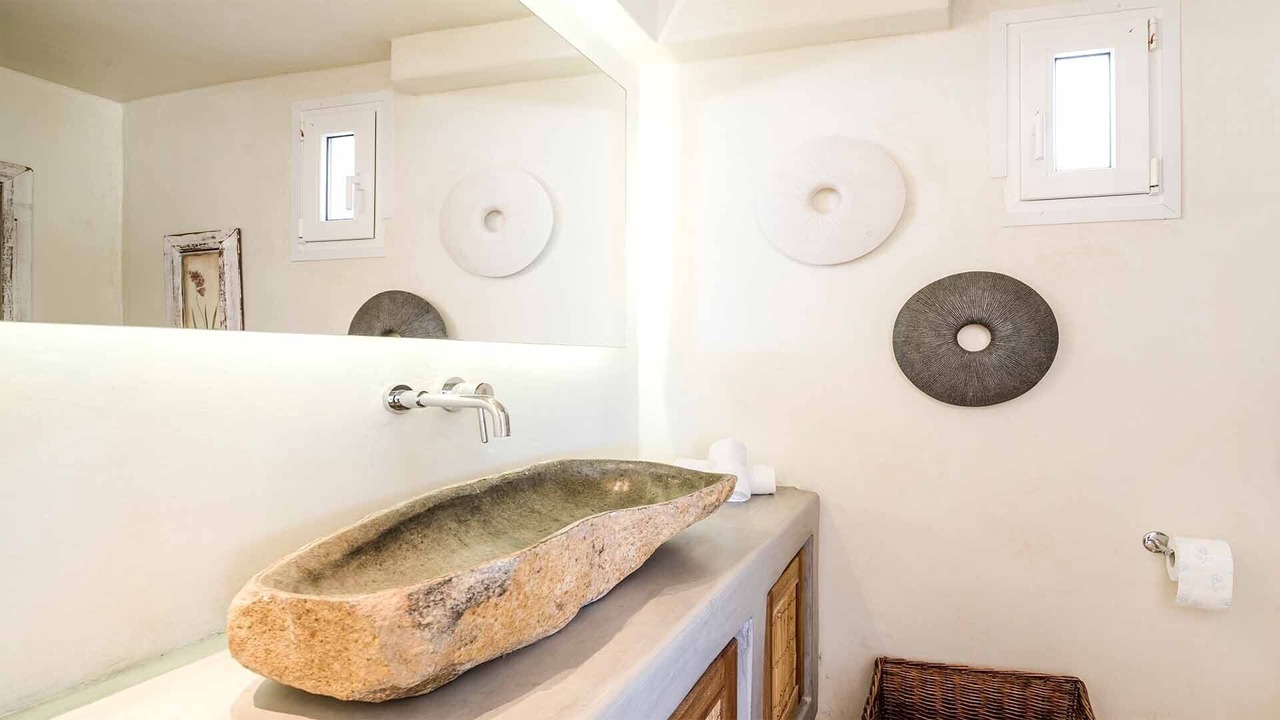 Photo of Bathroom in Paraga
