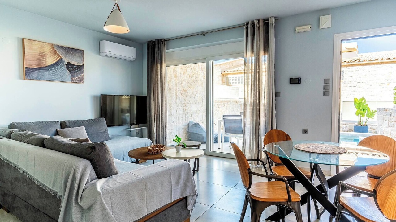 Photo of Livingroom in Panormos
