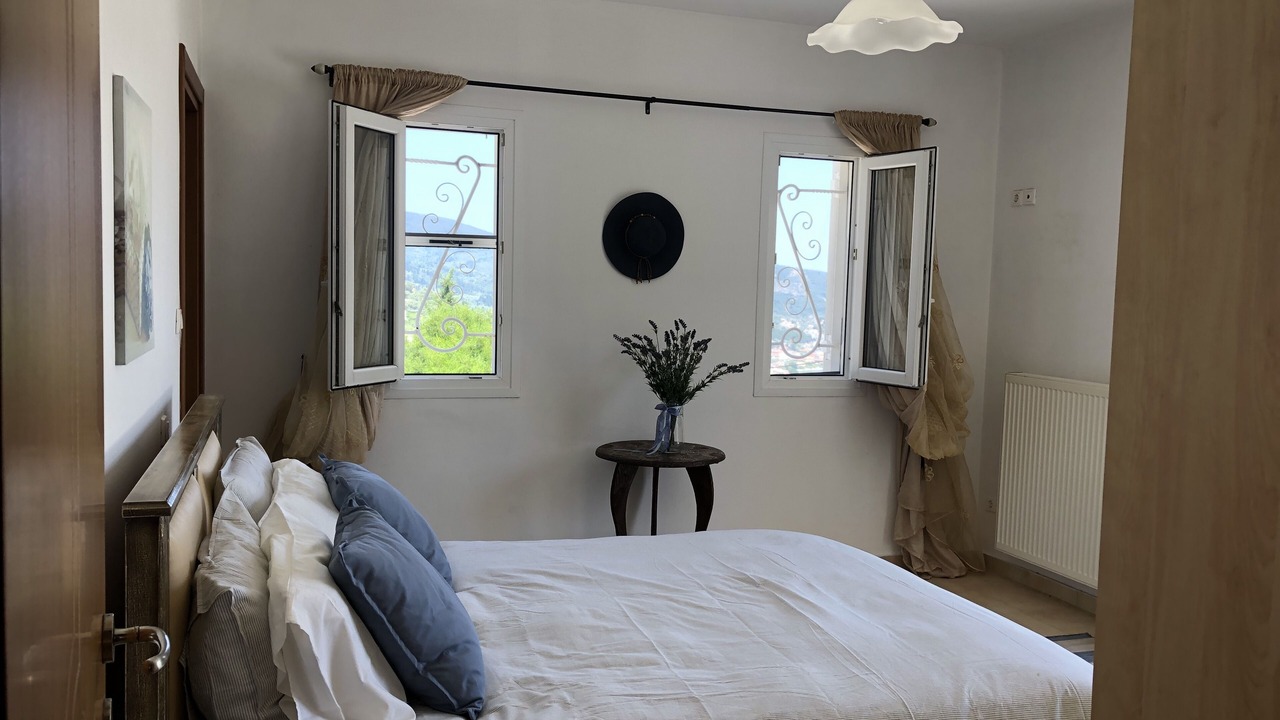 Photo of Bedroom in Spanokhorion