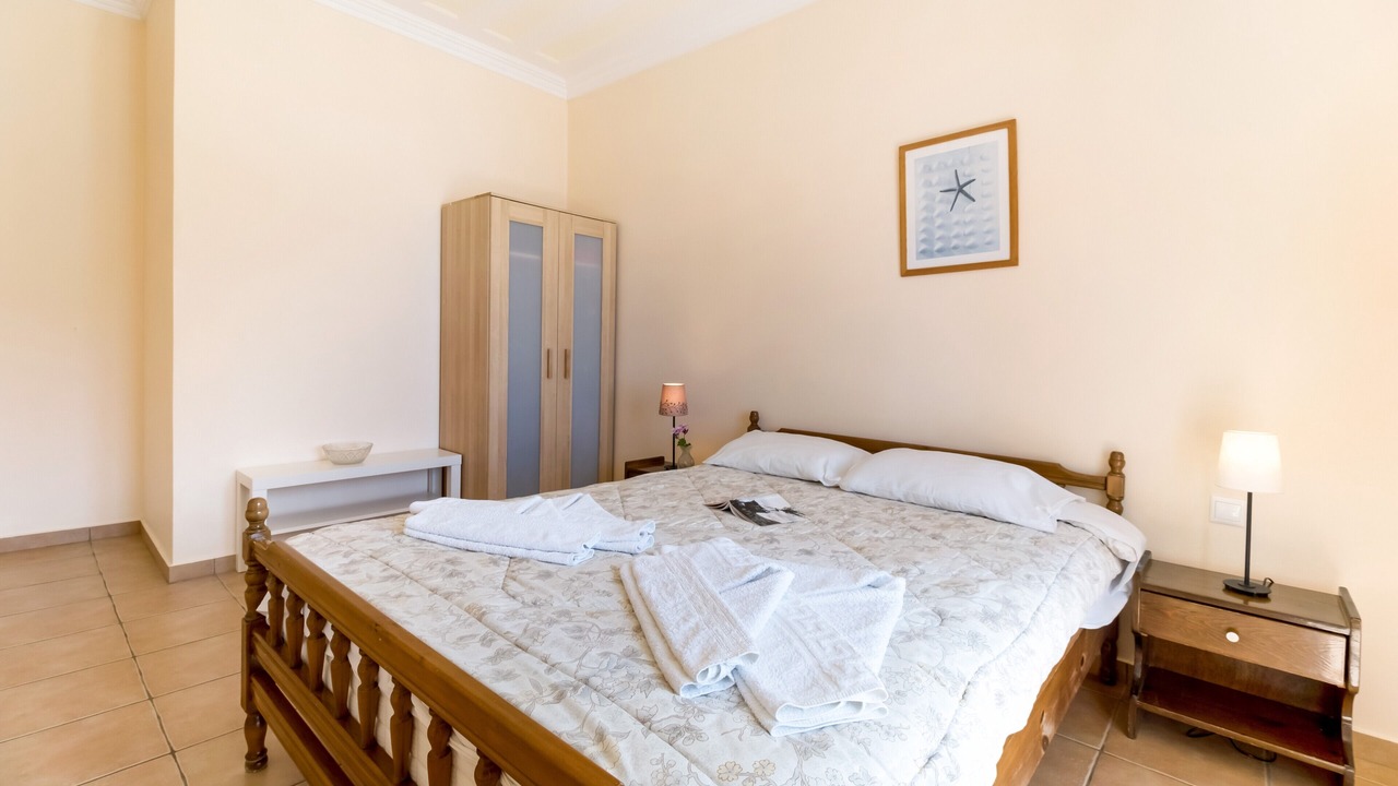 Photo of Bedroom in Pondi