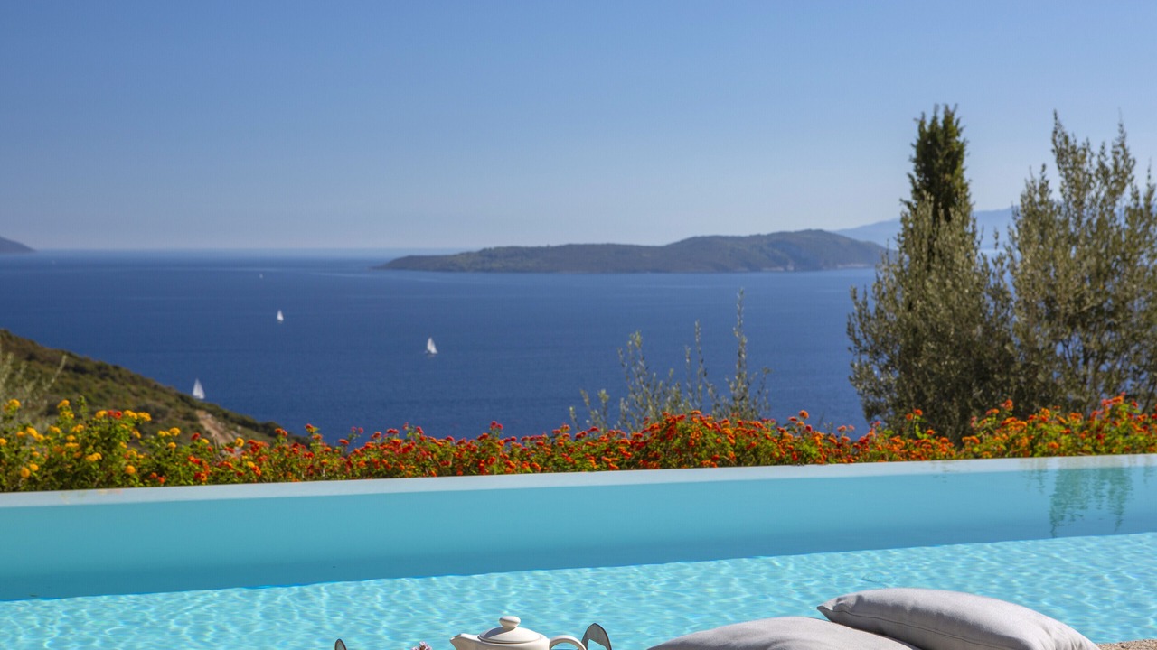 Photo of Outdoor in Evgiros