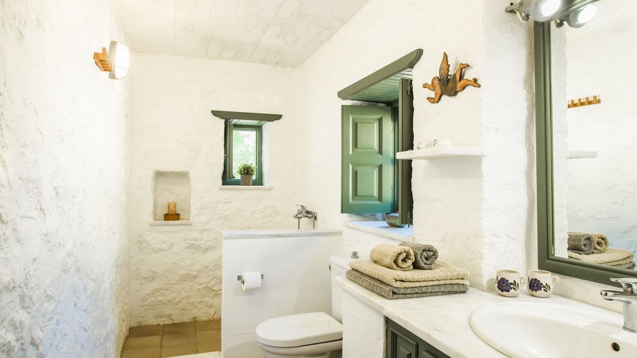 Photo of Bathroom in Kampos