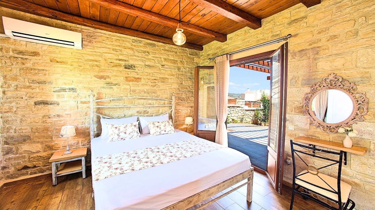 Photo of Bedroom in Kavallos