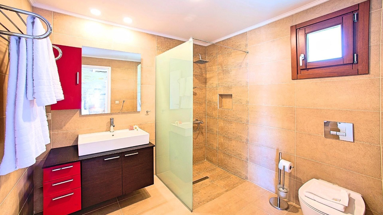 Photo of Bathroom in Kavallos