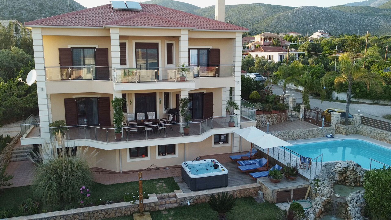 Photo of Outdoor in Karavados