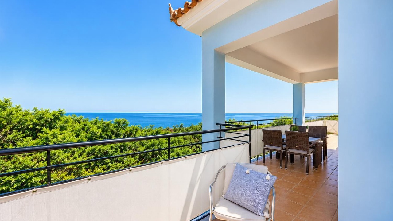 Photo of Patio Balcony in Skala