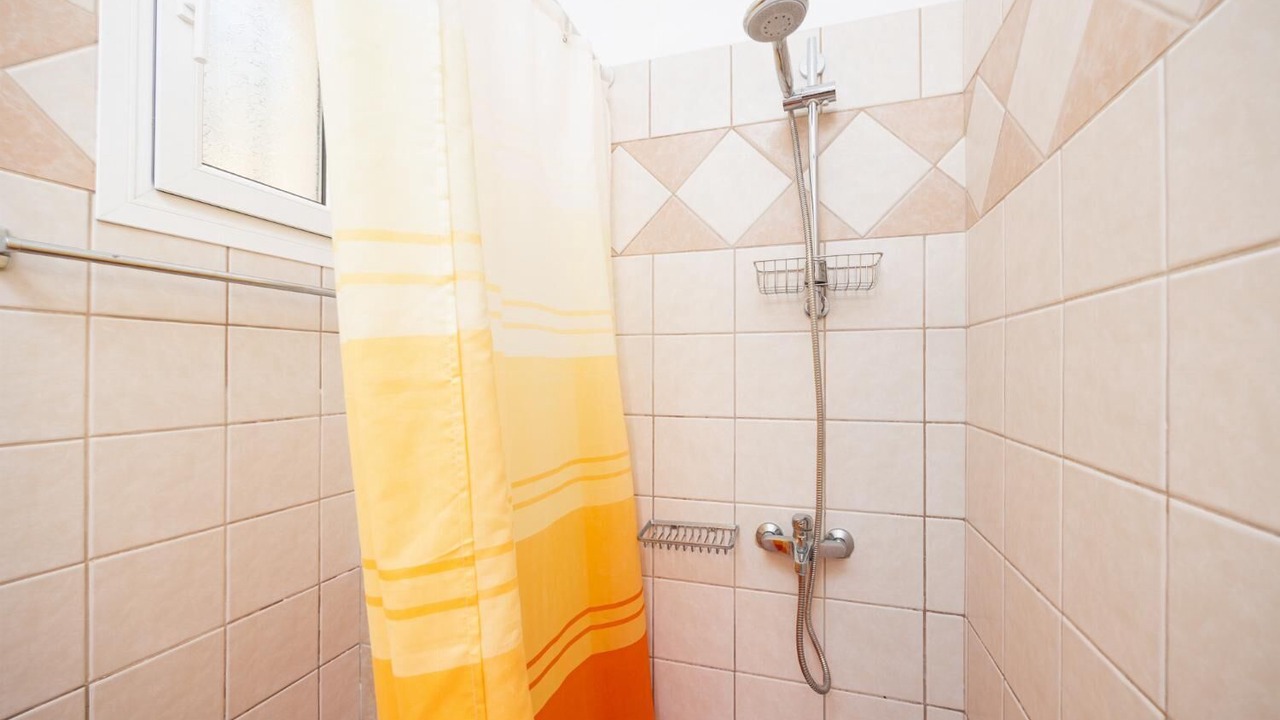 Photo of Bathroom in Skala