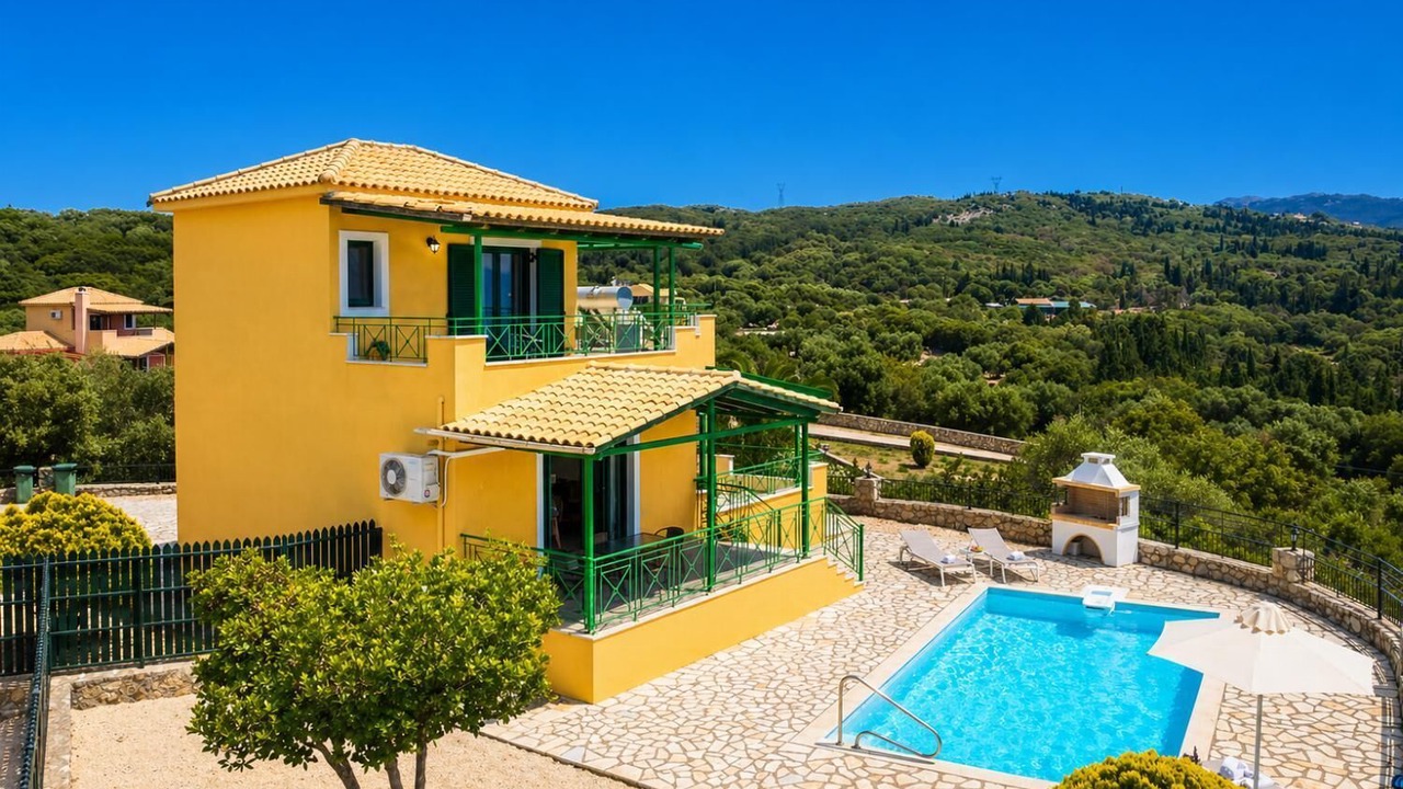 Photo of Outdoor in Mesovounia