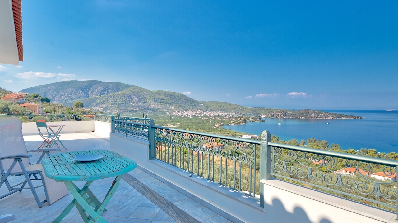 Photo of Outdoor in Melissopetra