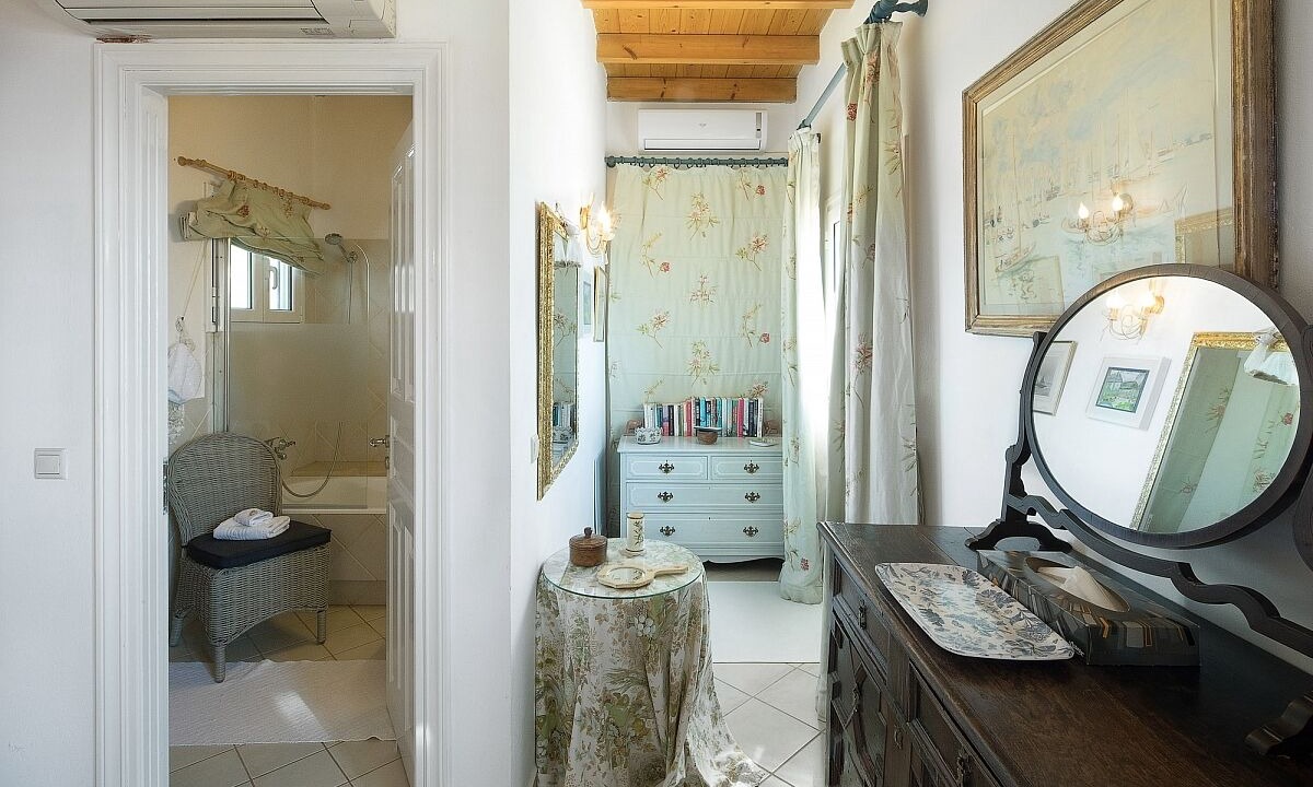 Photo of Bathroom in Barbati