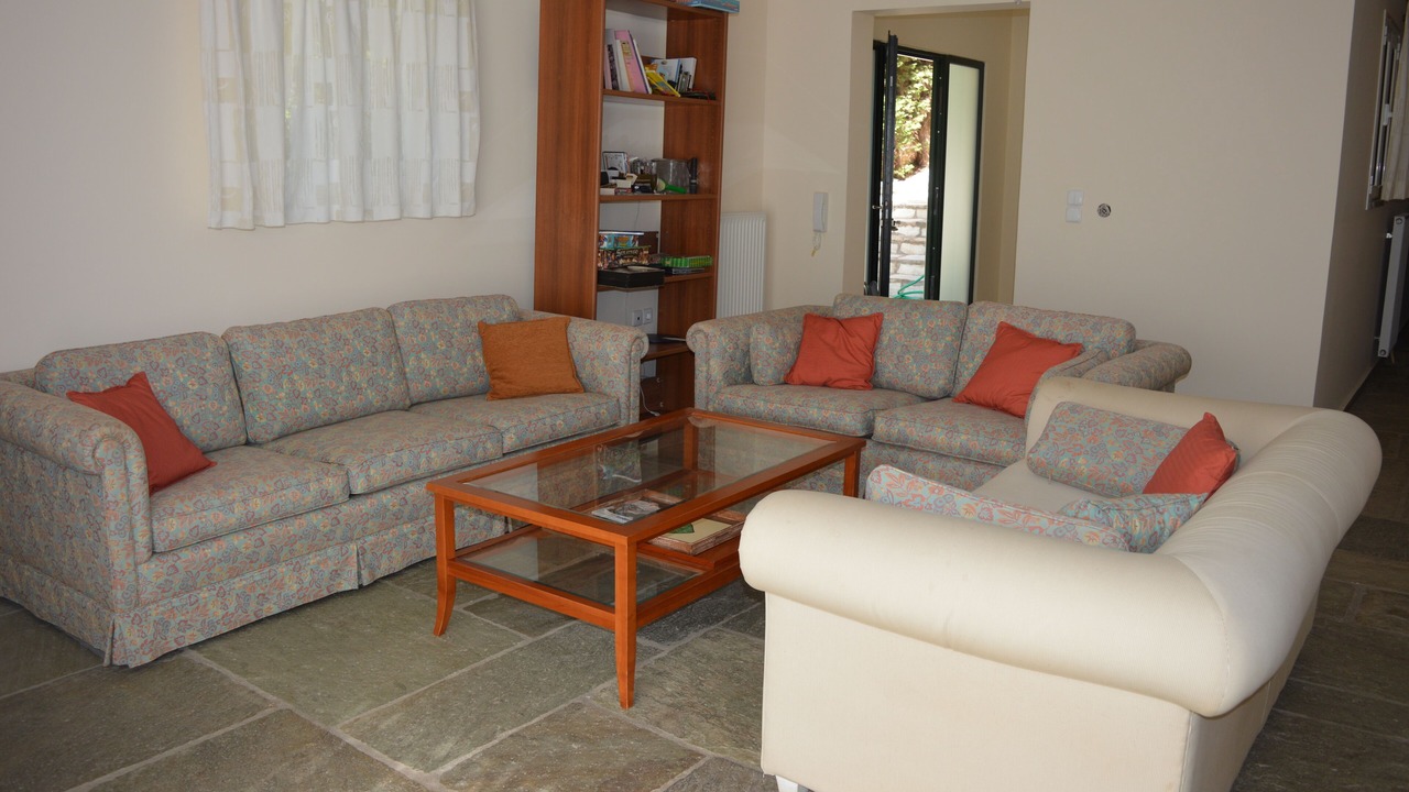 Photo of Livingroom in Marathon