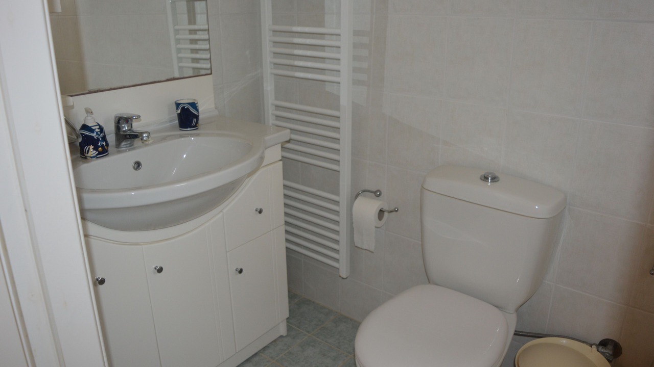 Photo of Bathroom in Marathon