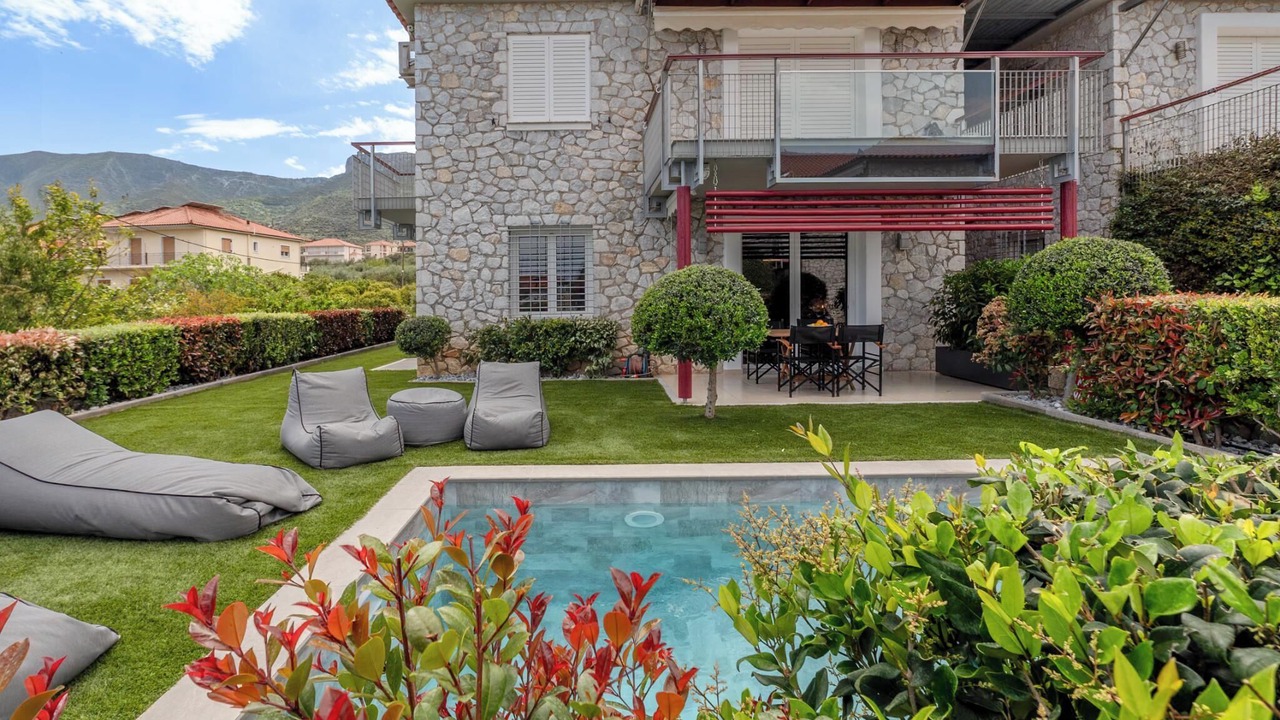 Photo of Outdoor in Tiros