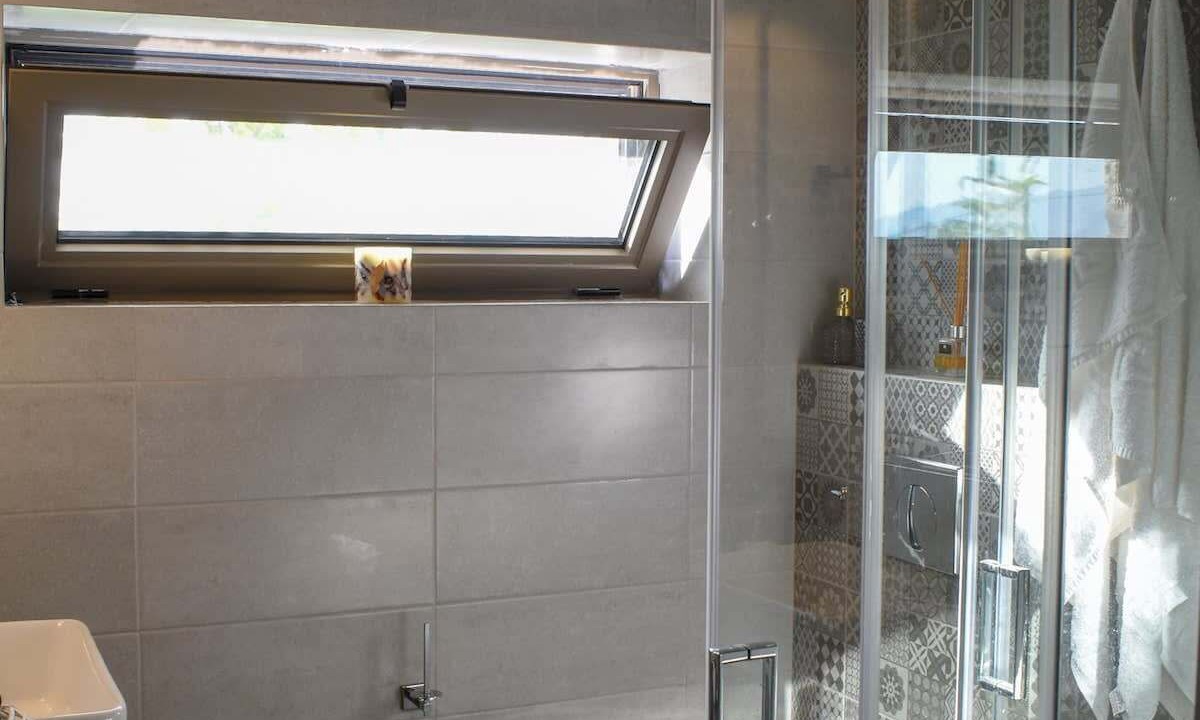 Photo of Bathroom in West Mani