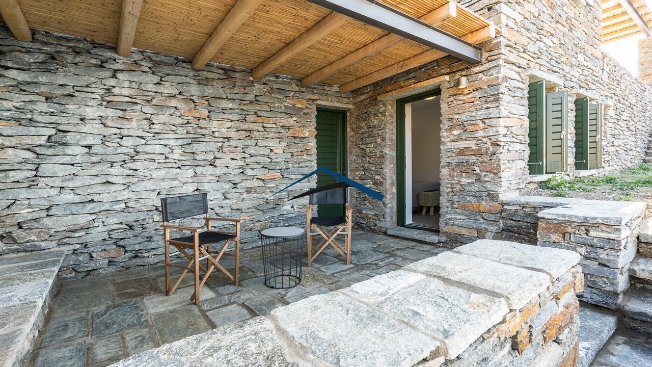 Photo of Patio Balcony in Kea
