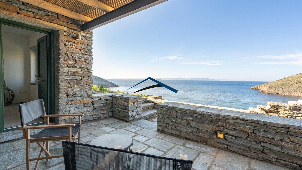 Photo of Patio Balcony in Kea