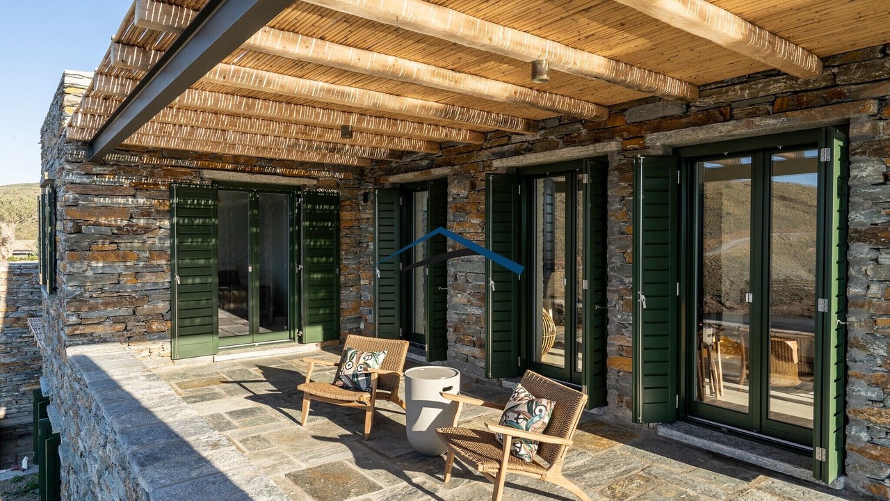 Photo of Patio Balcony in Kea