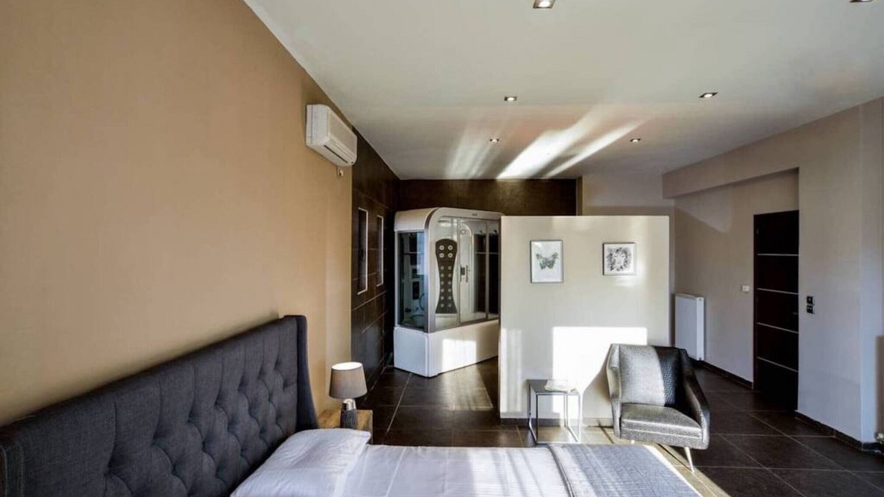 Photo of Bedroom in Chorafakia