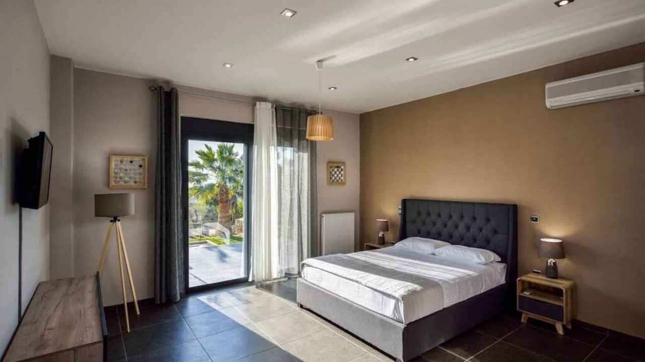 Photo of Bedroom in Chorafakia