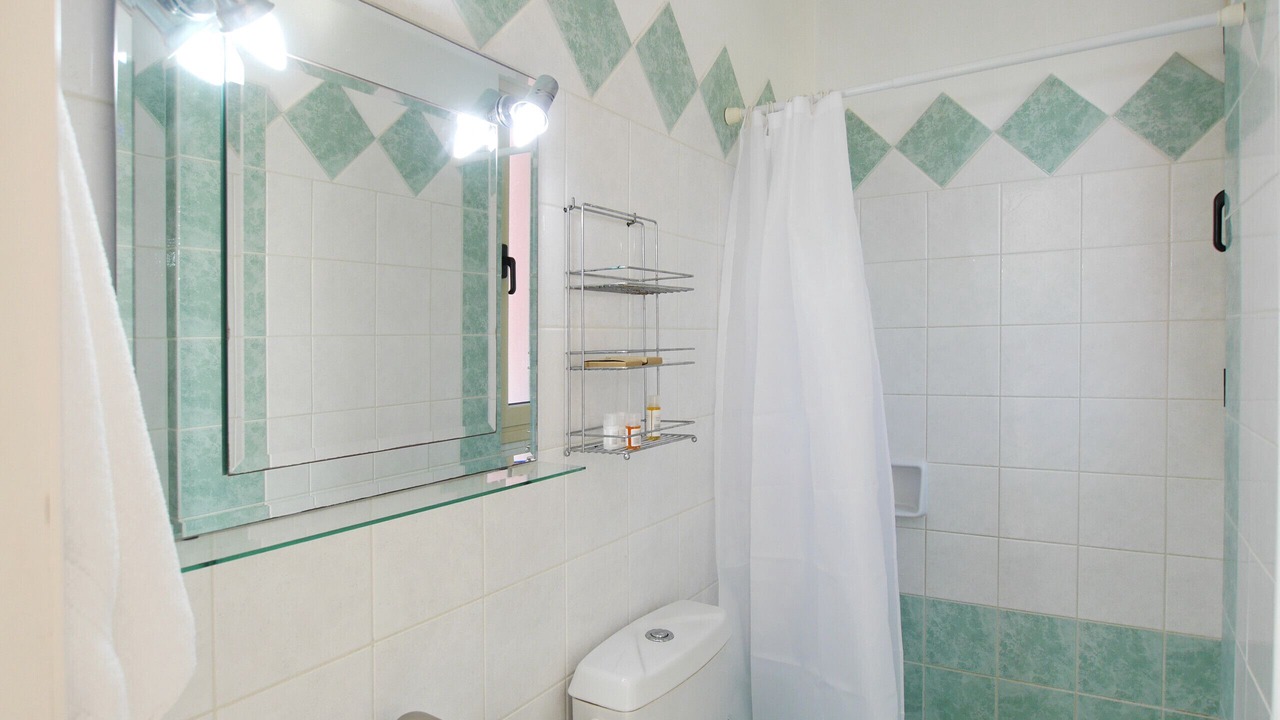 Photo of Bathroom in Leivathos