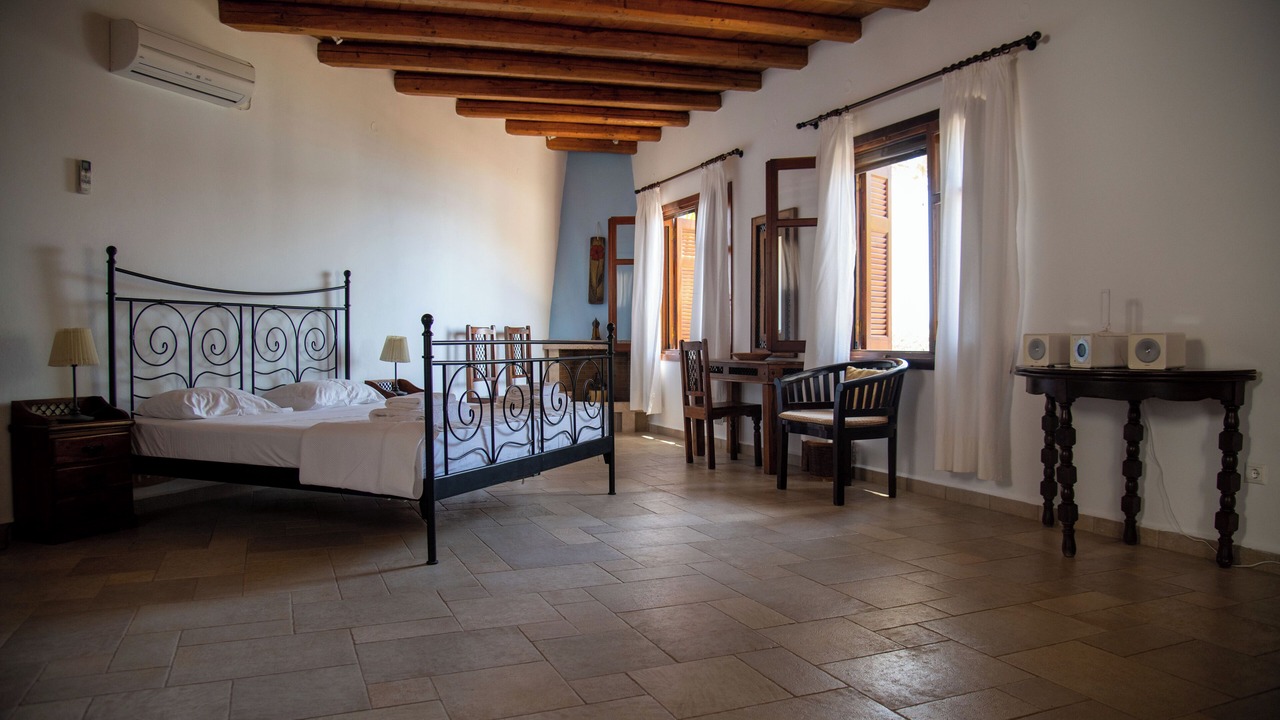 Photo of Bedroom in Marathi