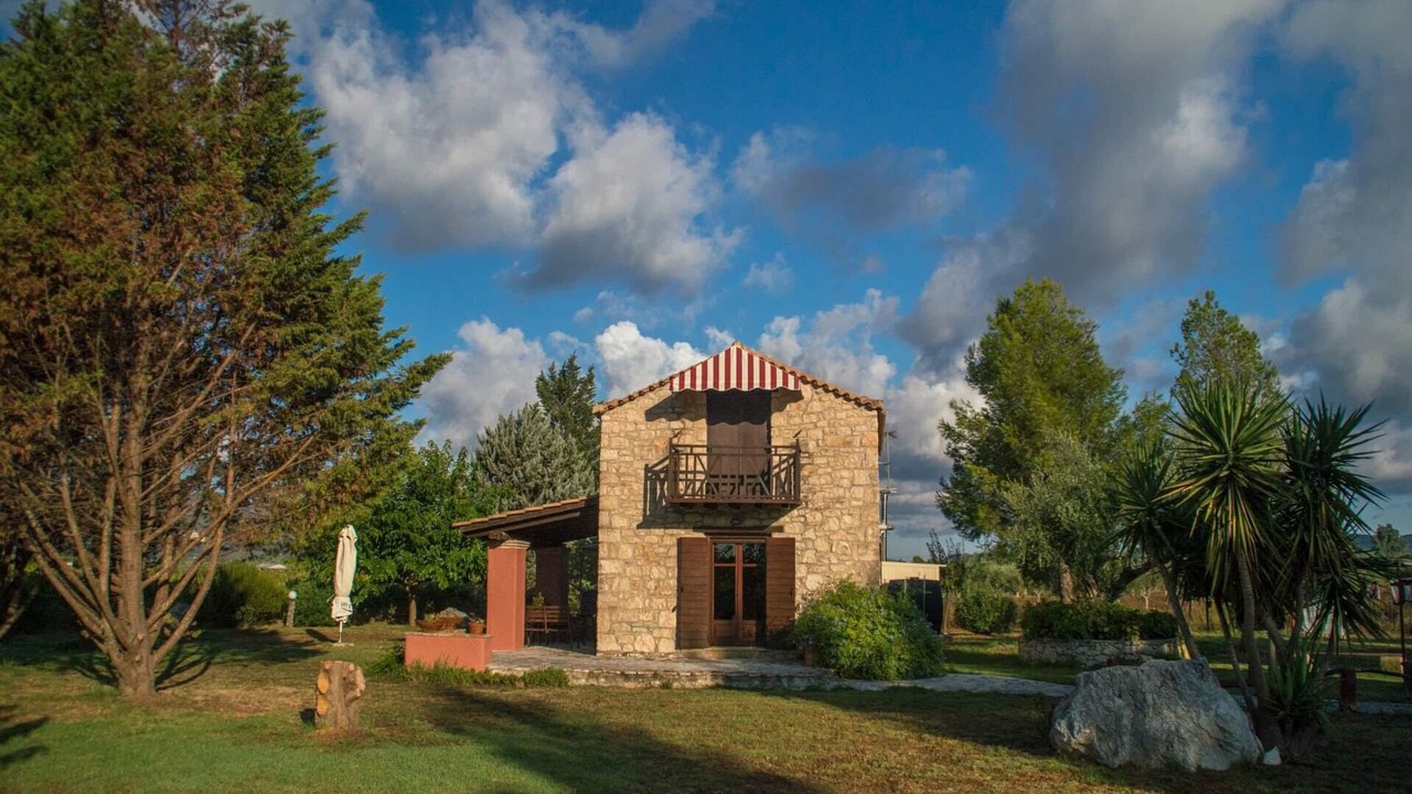 Photo of Outdoor in Gaitanion