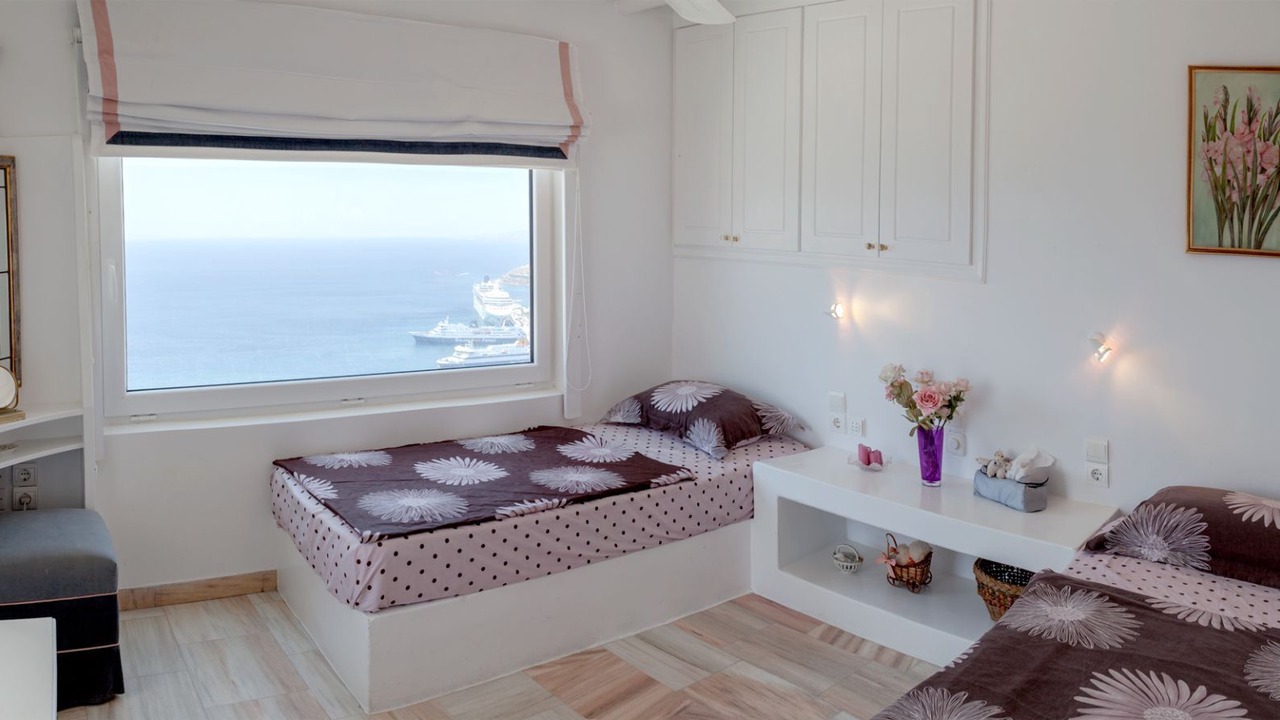 Photo of Bedroom in Tourlos