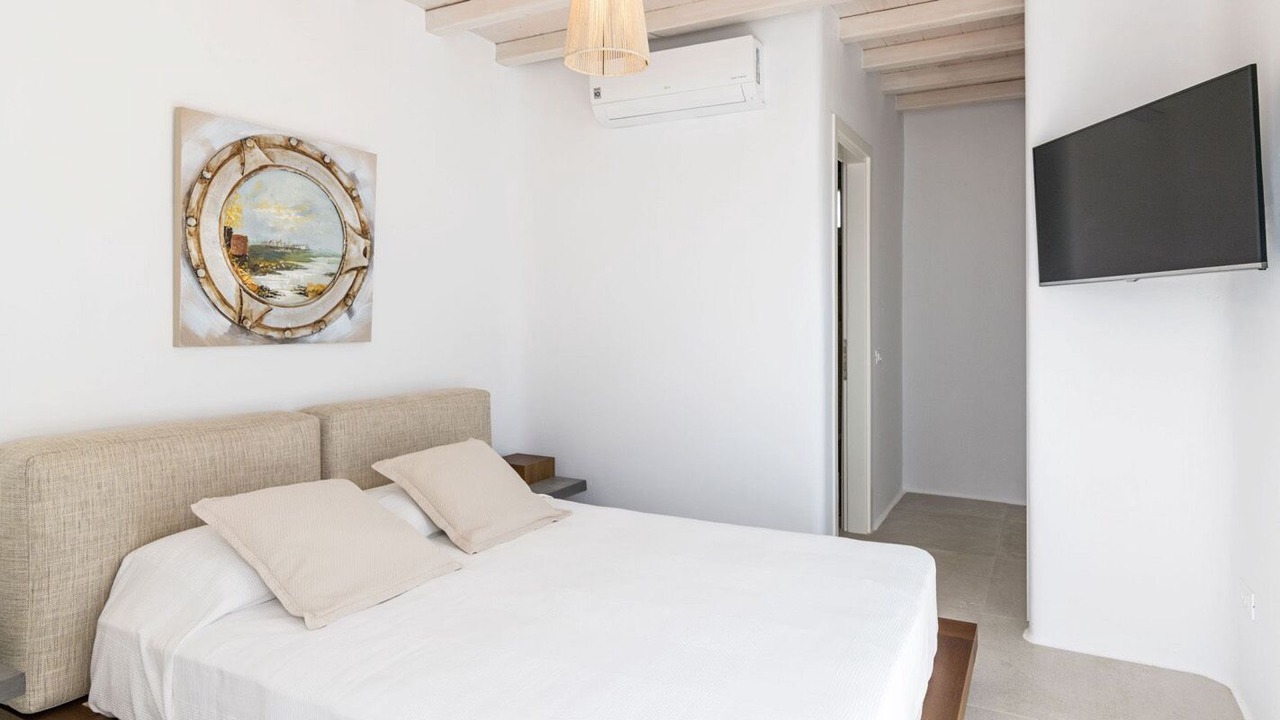 Photo of Bedroom in Agios Stefanos
