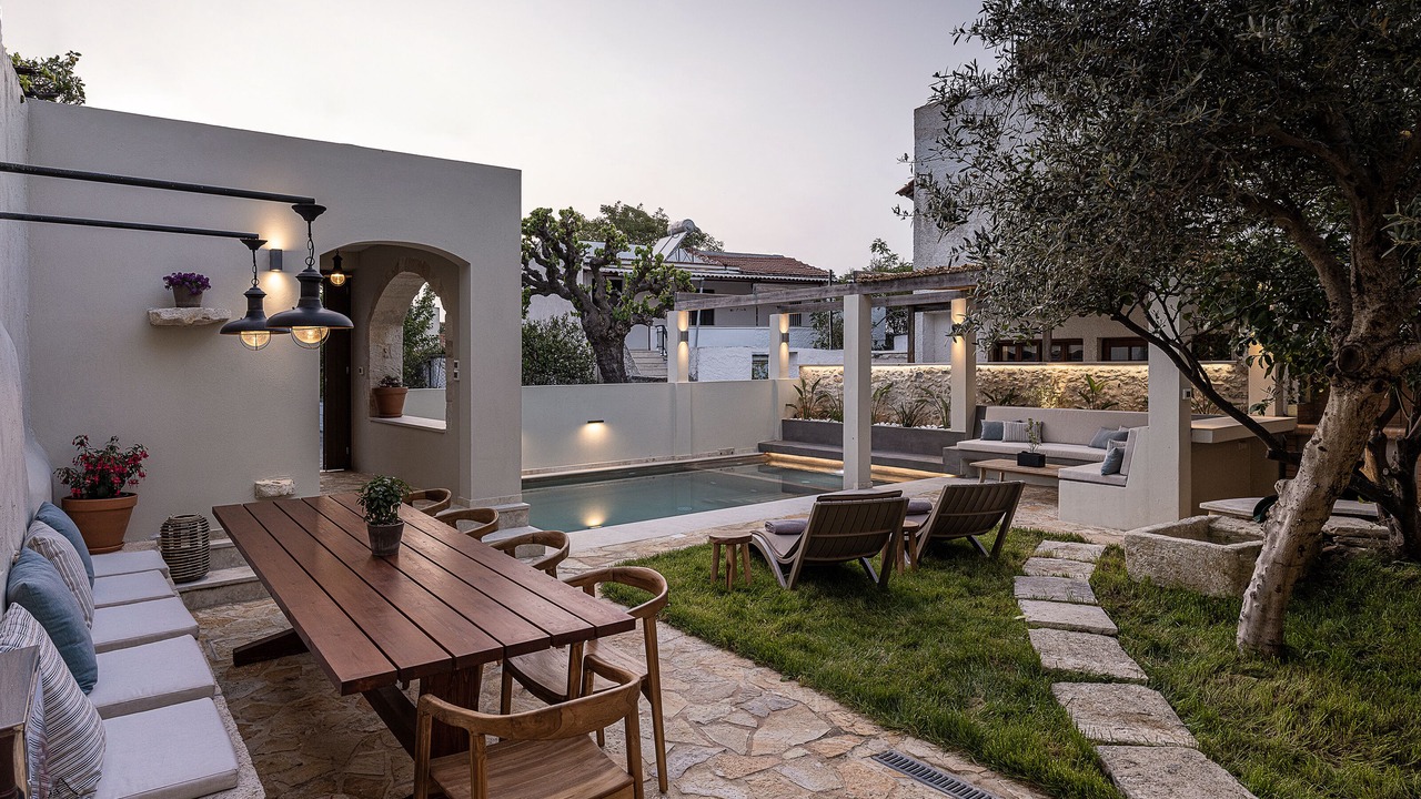 Photo of Outdoor in Armenoi