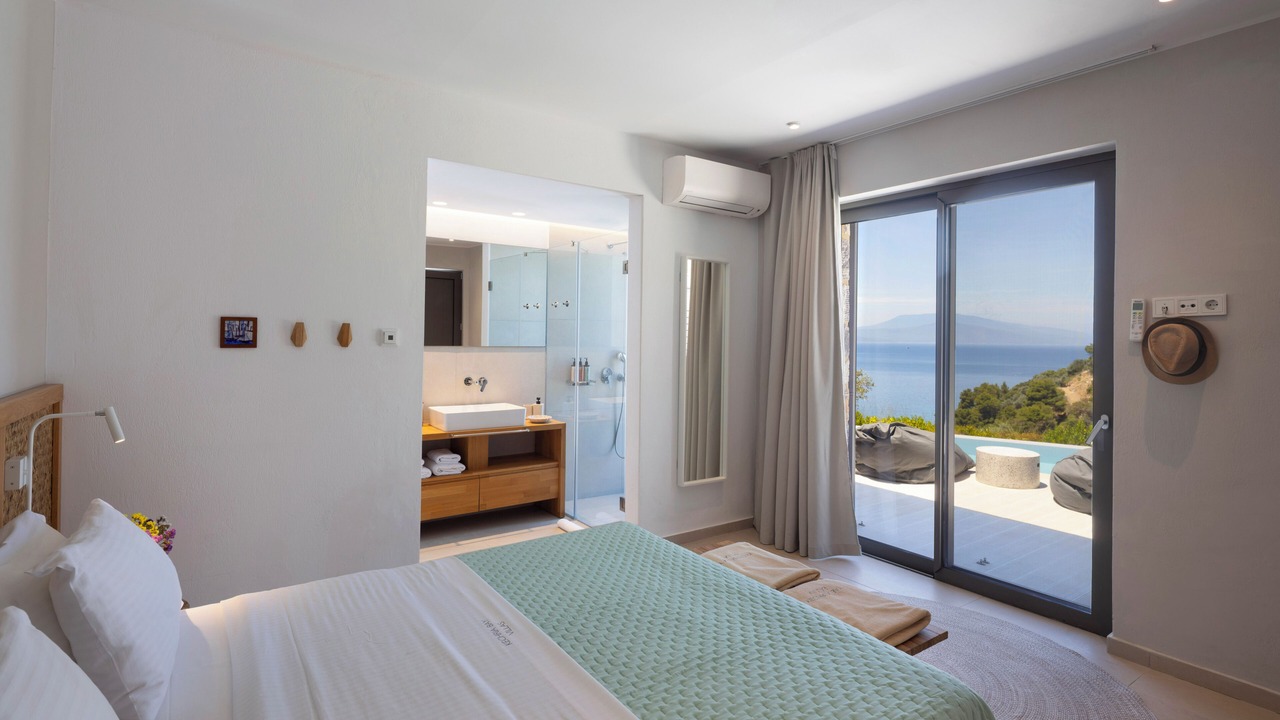 Photo of Bedroom in Skiathos