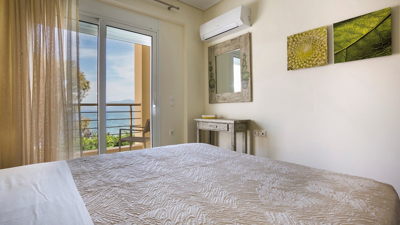 Photo of Bedroom in Karavomylos
