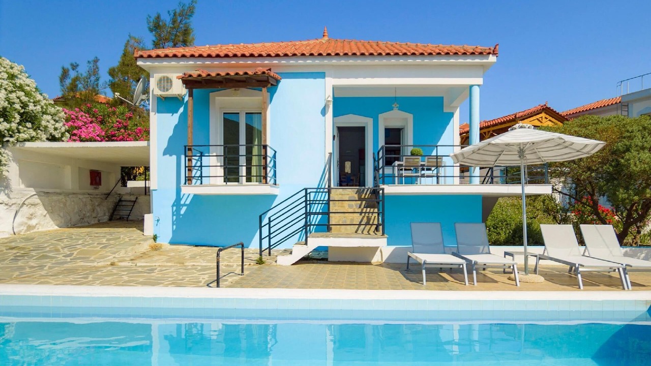 Photo of Outdoor in Samos Town