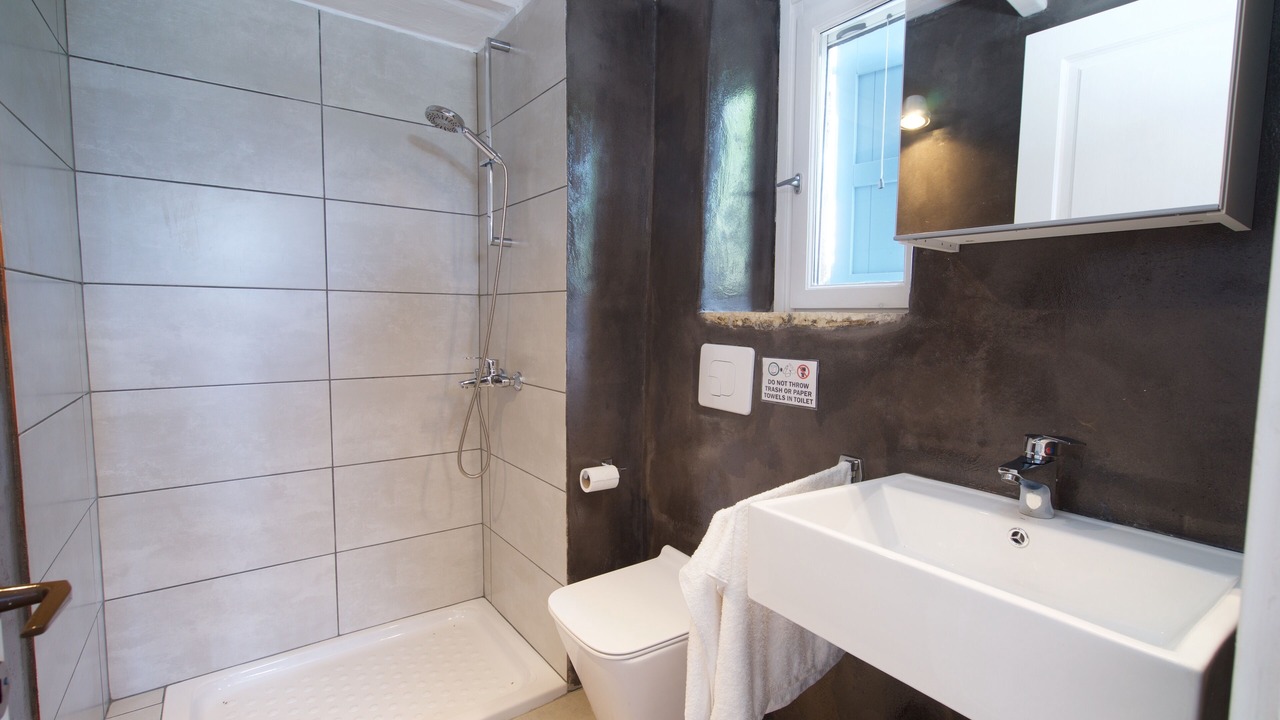 Photo of Bathroom in Tselendata