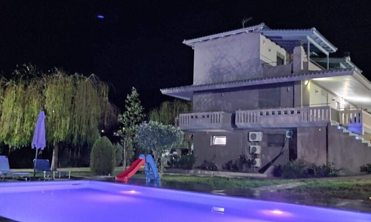 Photo of Outdoor in Mitopolis
