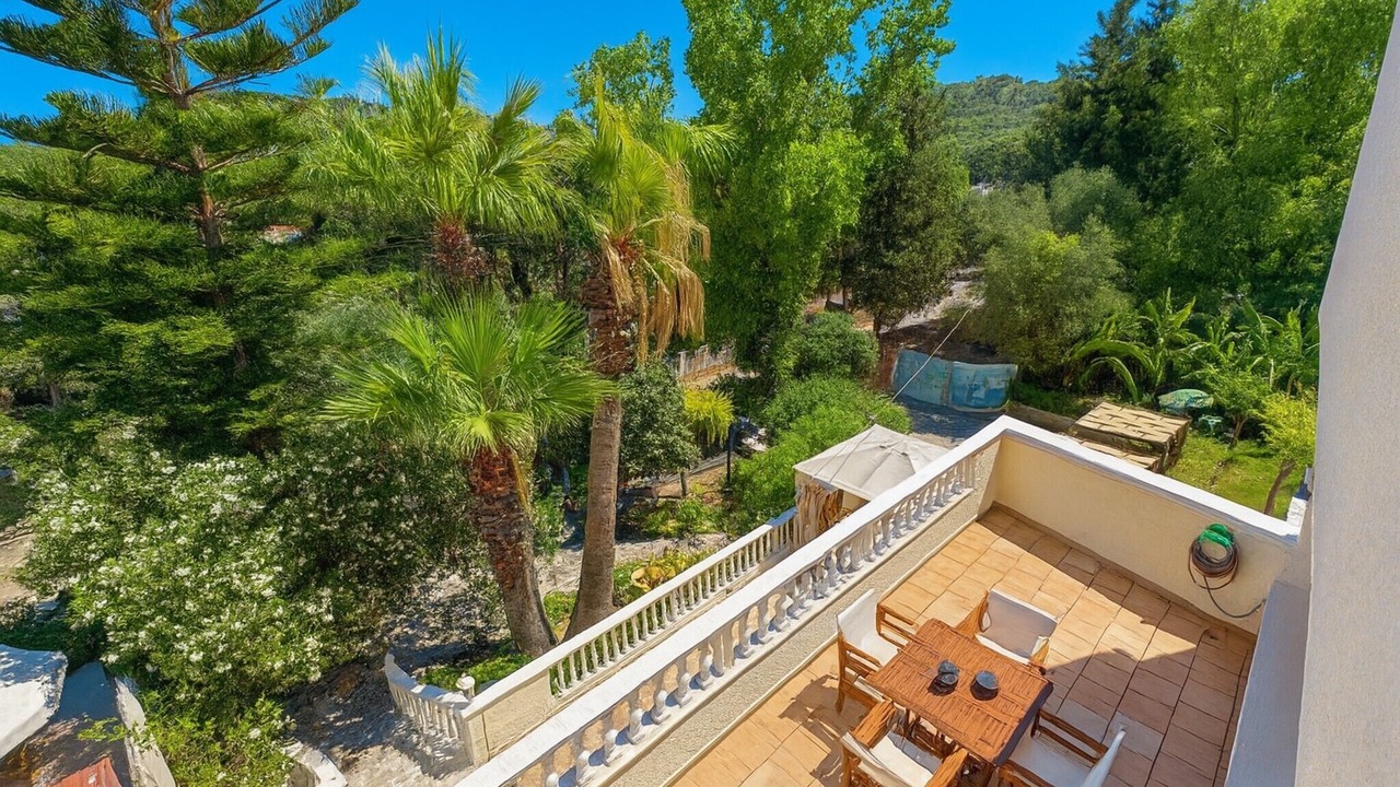 Photo of Patio Balcony in Filerimos