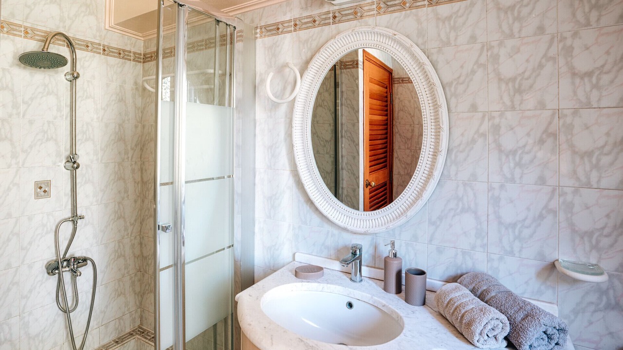 Photo of Bathroom in Chalcis