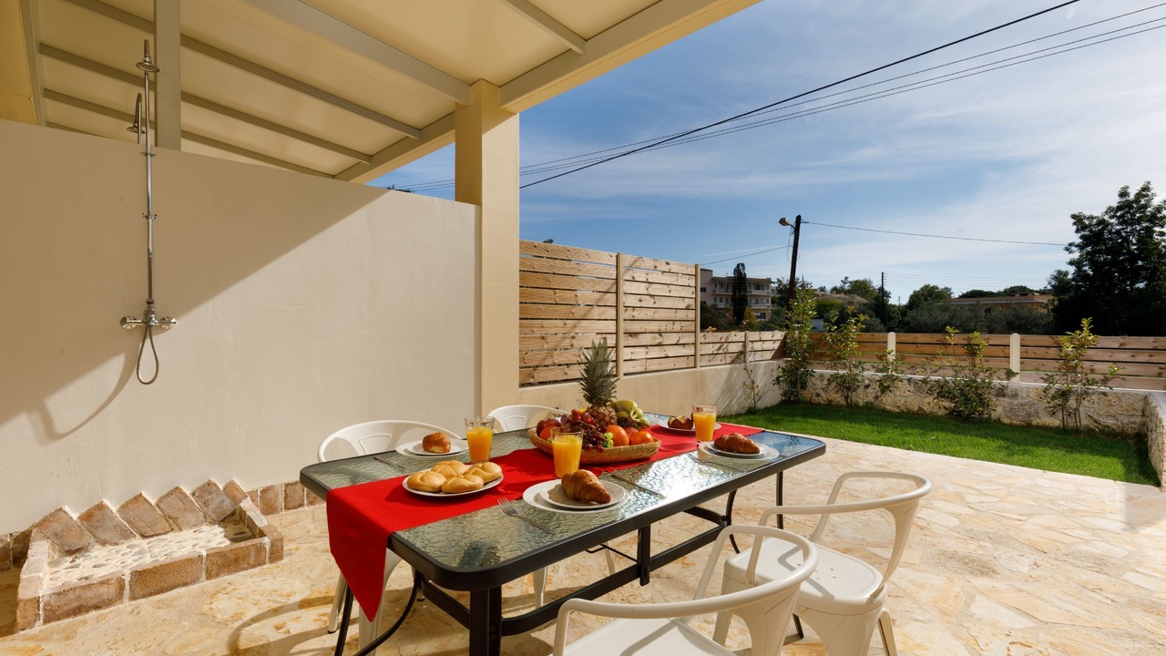 Photo of Outdoor in Dassia