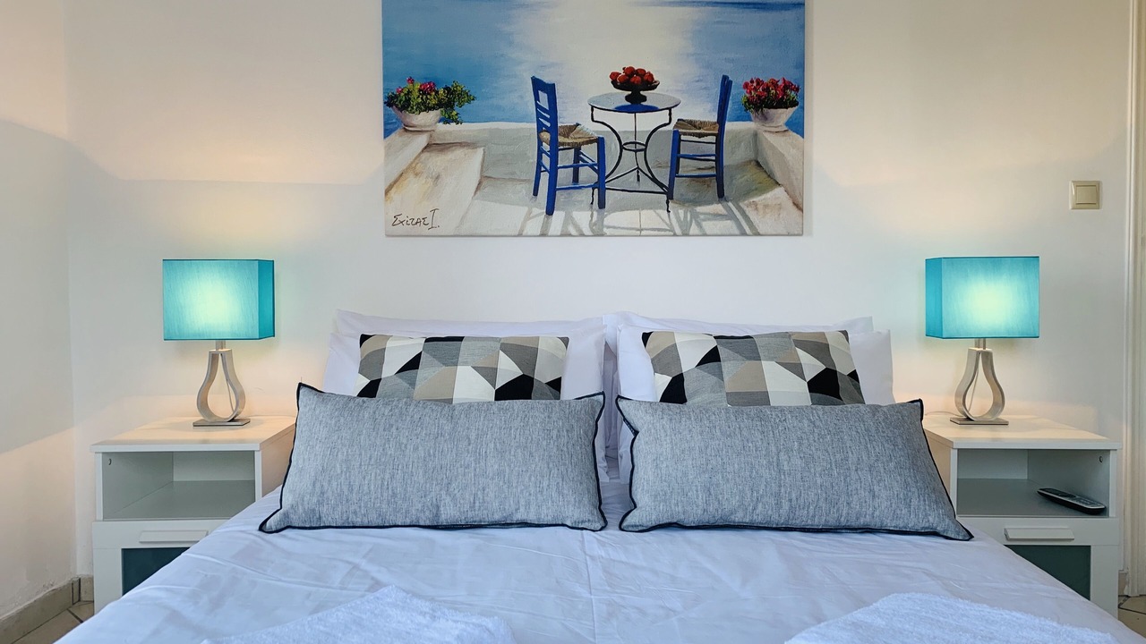 Photo of Bedroom in Petrothalassa