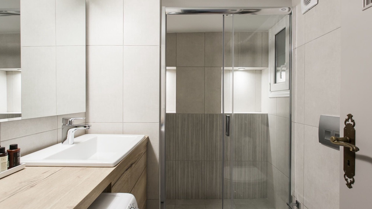 Photo of Bathroom in Pangrati