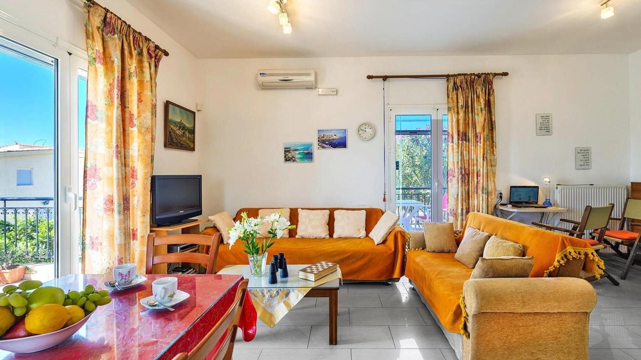 Photo of Livingroom in Marathokefala