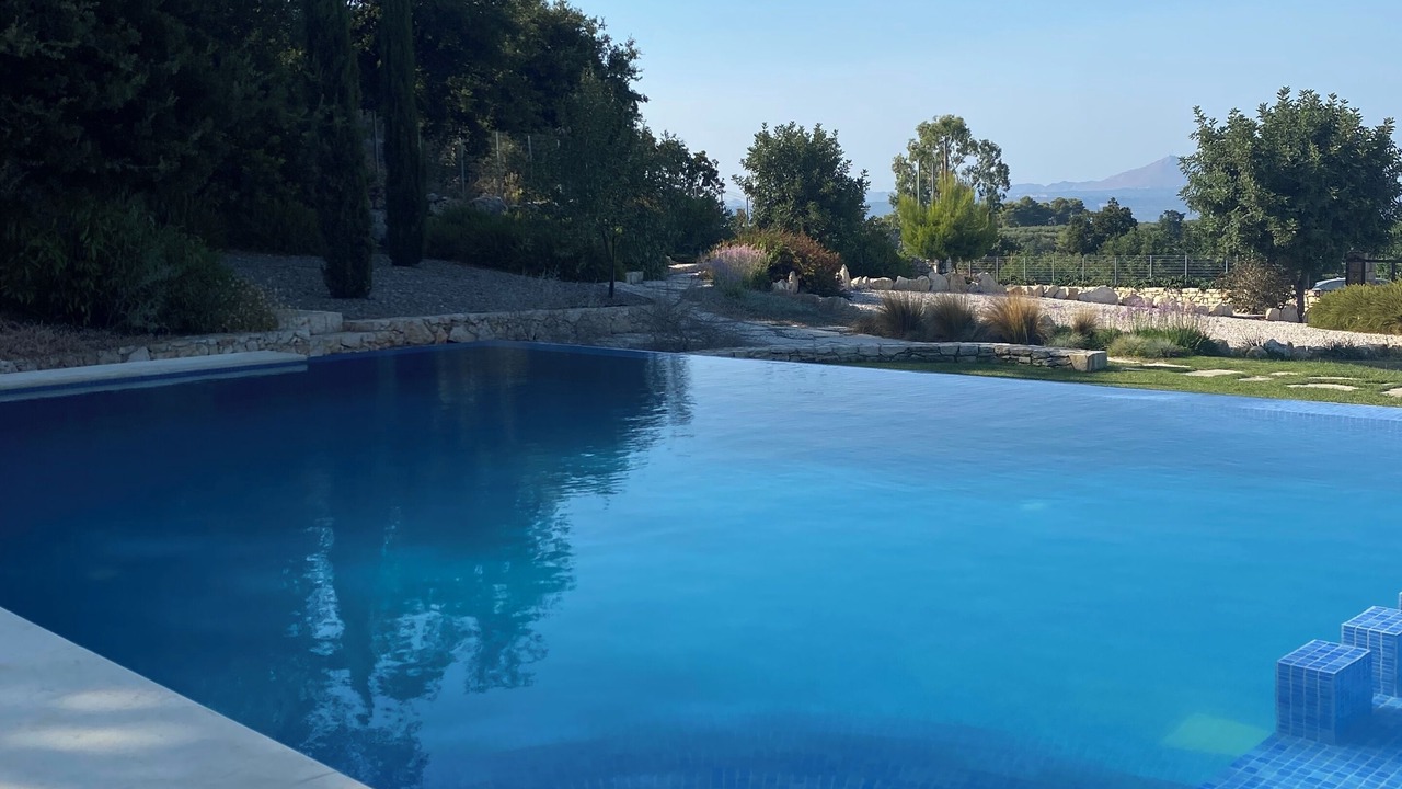 Photo of Outdoor in Douliana