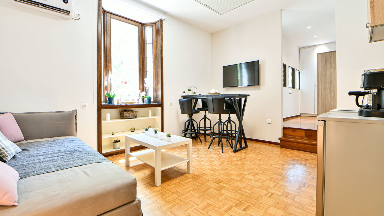 Photo of Livingroom in Ilisia